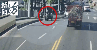 金财配资 揪心！上海街头，男子被拖行近百米！肇事者竟扬长而去